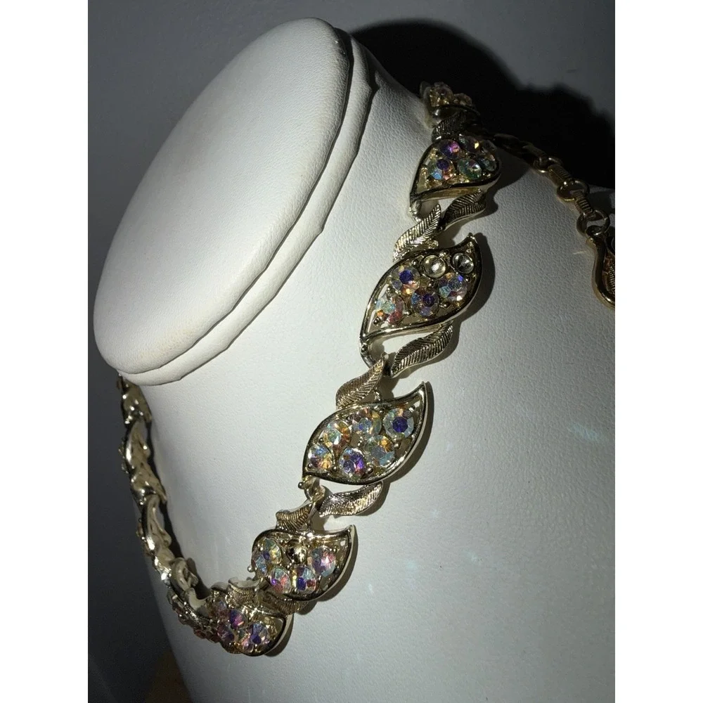 Coro Vintage Gold Tone Necklace Rhinestone Aurora Borealis Crystals Choker VTG